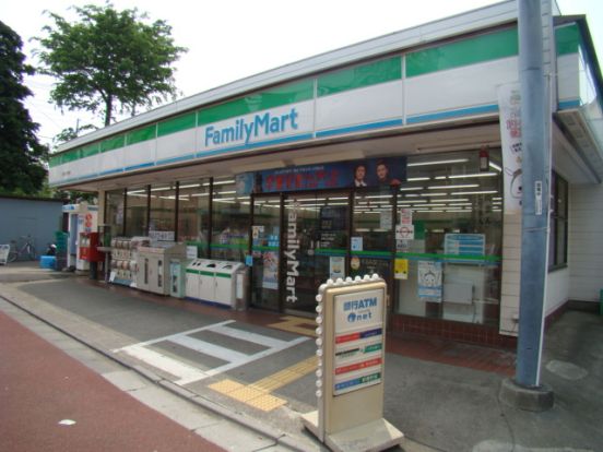 ファミリーマート 丸萬上井草店の画像
