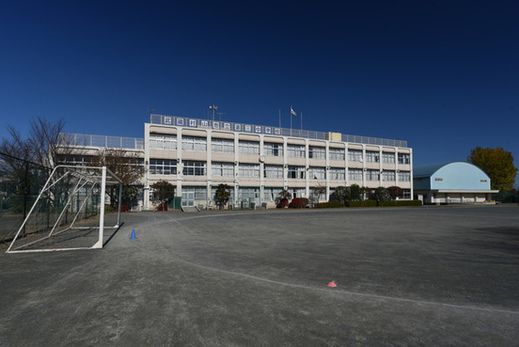 武蔵村山市立第三中学校の画像