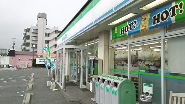 ファミリーマート 油屋三浦海岸店の画像