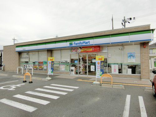 ファミリーマート 野洲冨波店の画像