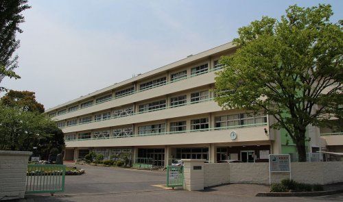 志木市立志木第二中学校の画像