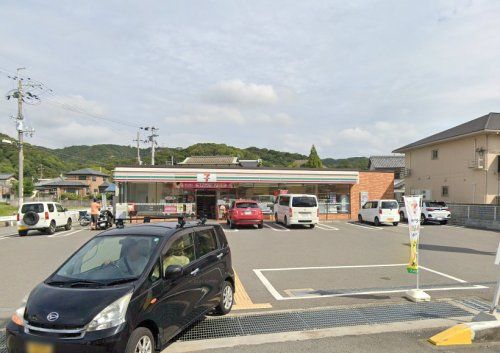 セブンイレブン 和歌山西庄店の画像