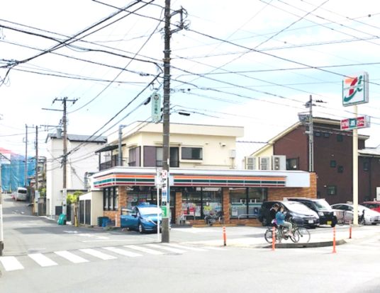 セブンイレブン 茅ケ崎幸町店の画像