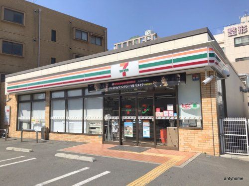 セブンイレブン 大阪阿倍野元町店の画像