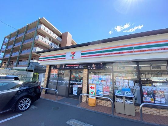 セブンイレブン 川崎東有馬店の画像