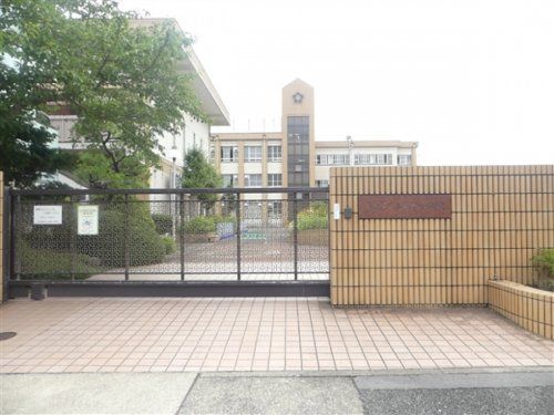 名古屋市立米野小学校の画像