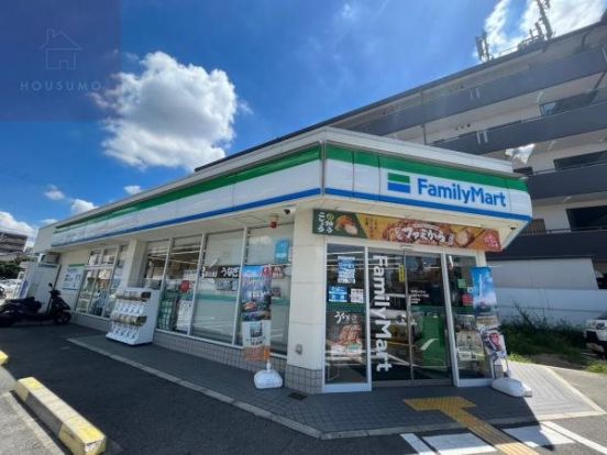 ファミリーマートＭＹＳ八尾木北店の画像