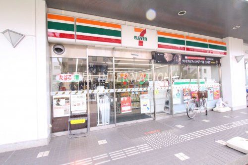 セブンイレブン 東伏見駅南口店の画像