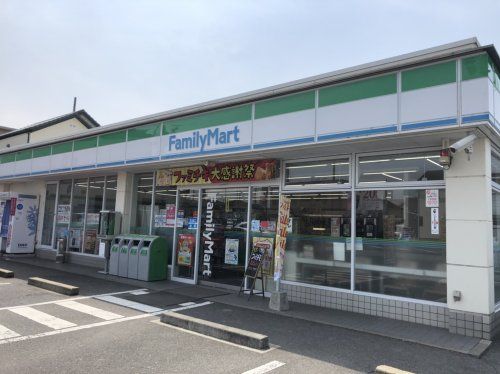 ファミリーマート 名古屋港知多店の画像