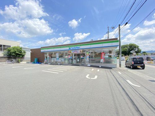 ファミリーマート 益城宮園店の画像