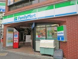 ファミリーマート 六本木東店の画像