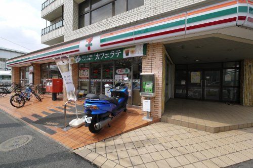 セブンイレブン 杉並上井草3丁目店の画像