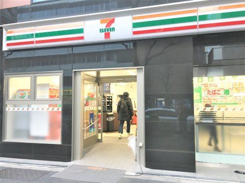 セブンイレブン 御成門駅北店の画像