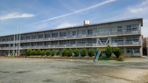 弥富市立桜小学校の画像