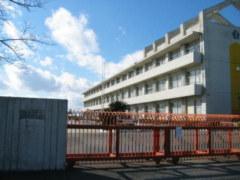 清須市立桃栄小学校の画像