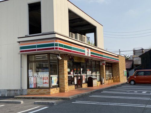 セブン-イレブン　名古屋稲葉地町店の画像