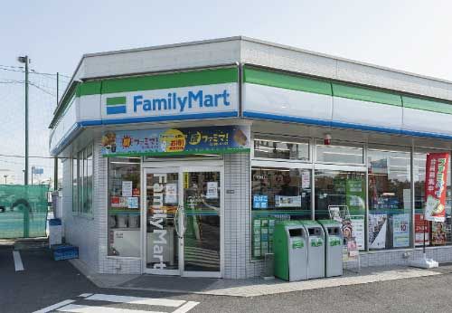 ファミリーマート 広島観音新町店の画像