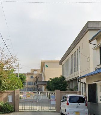 岸和田市立大芝小学校の画像