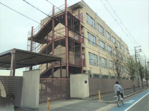 東大阪市立小阪中学校の画像