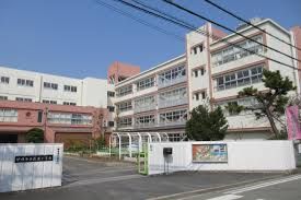 伊丹市立花里小学校の画像