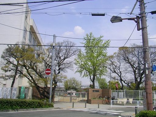 尼崎市立園田小学校の画像