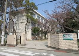 尼崎市立大成中学校の画像