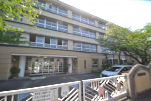 西宮市立鳴尾中学校の画像