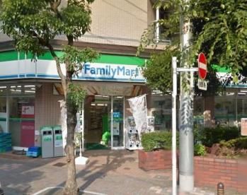 ファミリーマート 大森北店の画像