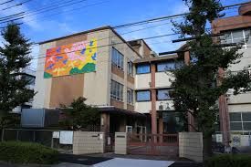 名古屋市立今池中学校の画像