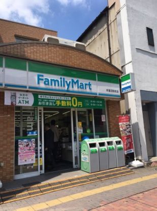 ファミリーマート　本蓮沼駅前店の画像