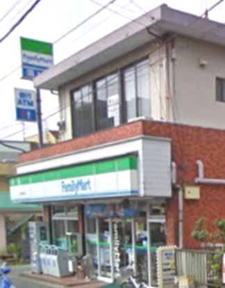 ファミリーマート 東寺尾中台店の画像