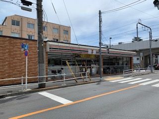 セブンイレブン 武蔵境1丁目店の画像