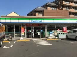 ファミリーマート 調布上ノ原店の画像