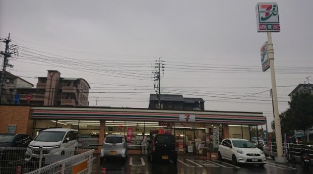 セブンイレブン湯渡町店の画像