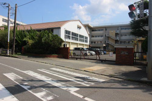 横須賀市立荻野小学校の画像
