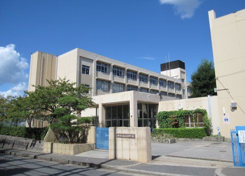 神戸市立桜が丘中学校の画像