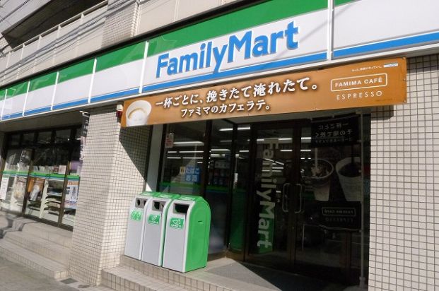 ファミリーマート新宿天神町の画像