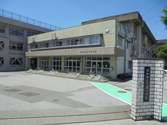 一宮小学校の画像