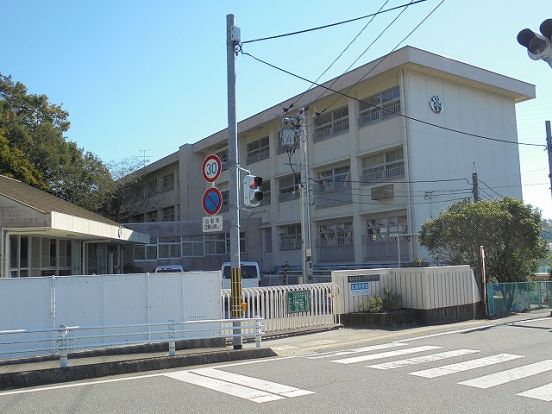 一宮東小学校の画像