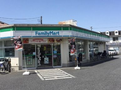 ファミリーマート 南大泉三丁目店の画像