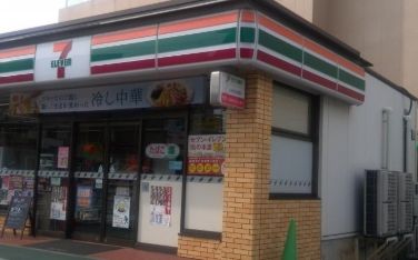 セブンイレブン 板橋仲町店の画像