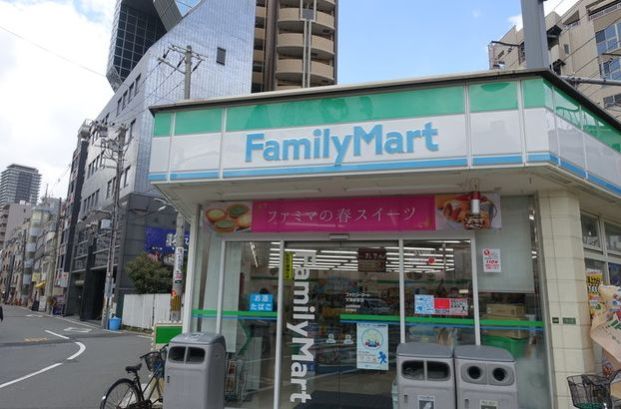 ファミリーマート JR天満駅前店の画像