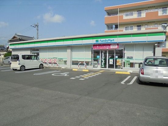 ファミリーマート 高知神田東町の画像