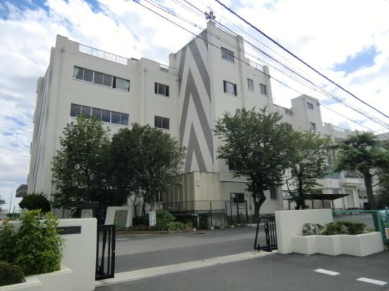 吉川市立北谷小学校の画像