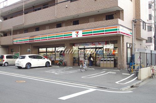 セブン-イレブン 横浜綱島上町店の画像