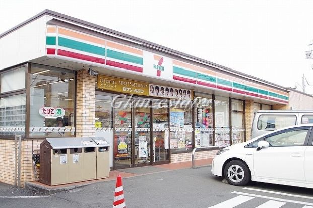 セブンイレブン 川崎小杉陣屋町２丁目店の画像