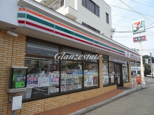 セブンイレブン 川崎高津野川店 の画像