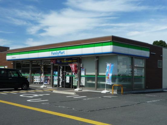 ファミリーマート 鶴ヶ島五味ケ谷店の画像