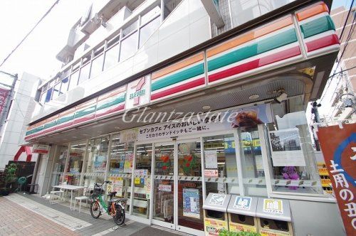 セブンイレブン 川崎田尻町店の画像