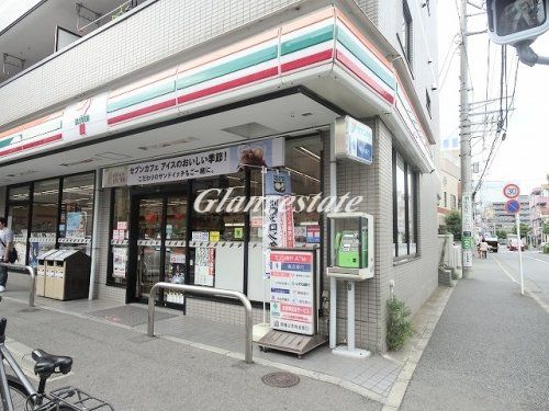 セブンイレブン 川崎中原店の画像